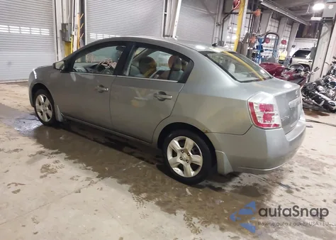 2008 Nissan Sentra 2.0S z USA, uszkodzony, nr VIN 3N1AB61E28L751548